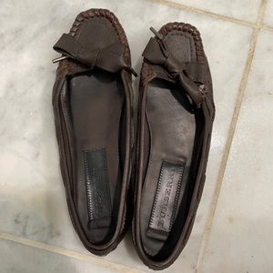 Burberry Women’s Leather Ireland Ballerina Flats, Moccasin-Style, **SIZE 38.5**
